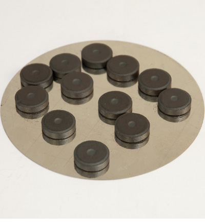 12250-5001 - Hobby Crafting Fun - Magnets on metalplate